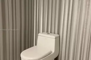 488 NE 18th St, Miami, FL 33132 - Photo 37