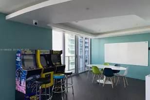 488 NE 18th St, Miami, FL 33132 - Photo 85