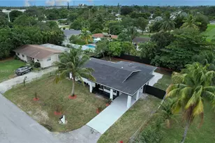 2496 SW 8th St, Fort Lauderdale, FL 33312 - Photo 11