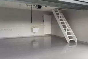 333 NE Greenbrier Ave, Port Saint Lucie, FL 34983 - Photo 15