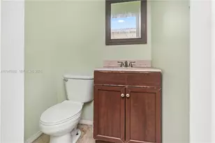 3430 NW 16th St, Miami, FL 33125 - Photo 31