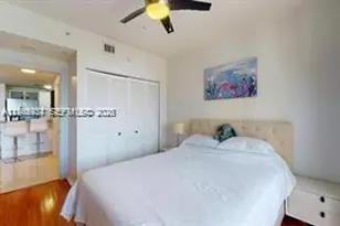 185 SE 14th Terrace, Miami, FL 33131 - Photo 13