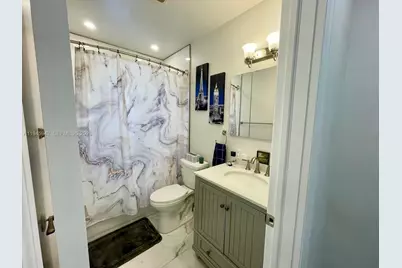 9065 Thunderbird Dr, Coral Springs, FL 33065 - Photo 17