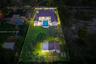9815 SW 114th St, Miami, FL 33176 - Photo 13