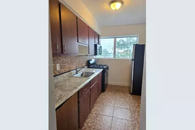 824 82nd St #4, Miami Beach, FL 33141 - Photo 7