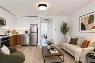 820 15th St, Miami Beach, FL 33139 - Photo 1