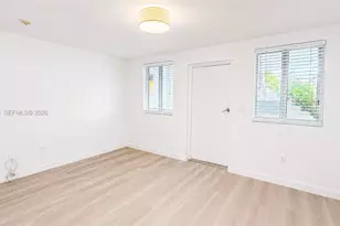 820 15th St, Miami Beach, FL 33139 - Photo 7