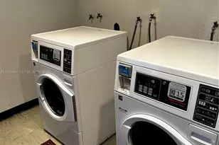 400 Kings Point Dr, Sunny Isles Beach, FL 33160 - Photo 13