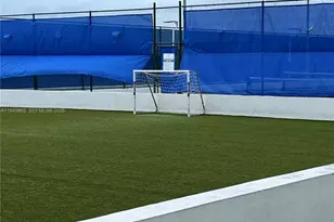 [Address not provided], North Miami Beach, FL 33160 - Photo 37