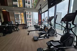 11 NE 6th St, Miami, FL 33132 - Photo 33