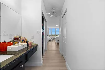 600 Three Islands Blvd #606, Hallandale Beach, FL 33009 - Photo 17