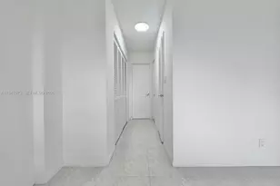 3800 S Ocean Dr, Hollywood, FL 33019 - Photo 33