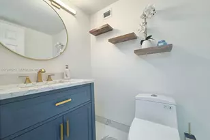 3800 S Ocean Dr, Hollywood, FL 33019 - Photo 37