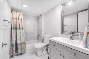 701 SW 142nd Ave, Pembroke Pines, FL 33027 - Photo 7