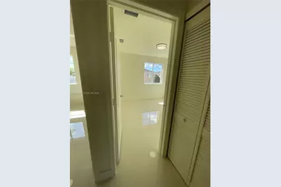 7317 NW 174th Ter #102, Hialeah, FL 33015 - Photo 15