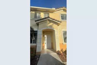 7020 NW 177th St #B103, Hialeah, FL 33015 - Photo 27