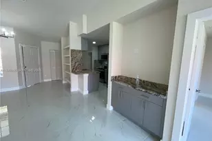 18320 NW 68th Ave, Hialeah, FL 33015 - Photo 7