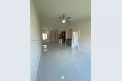 18320 NW 68th Ave #G, Hialeah, FL 33015 - Photo 5