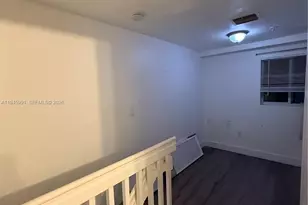 821 SW 2nd St, Miami, FL 33130 - Photo 7