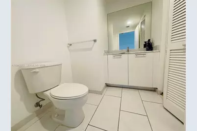 951 Brickell Ave #1511, Miami, FL 33131 - Photo 13