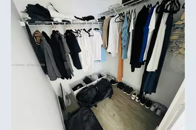 951 Brickell Ave #1511, Miami, FL 33131 - Photo 17