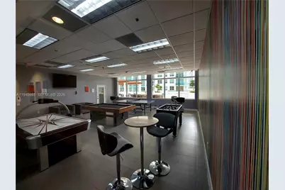 1200 Brickell Bay Dr #3708, Miami, FL 33131 - Photo 23