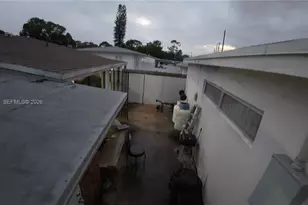 3111 NW 166th St, Miami Gardens, FL 33054 - Photo 23