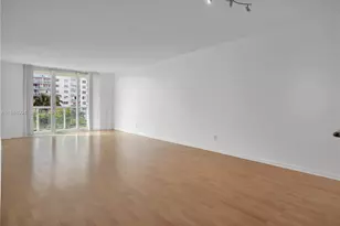 19380 Collins Ave, Sunny Isles Beach, FL 33160 - Photo 9