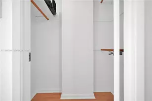 19380 Collins Ave, Sunny Isles Beach, FL 33160 - Photo 15