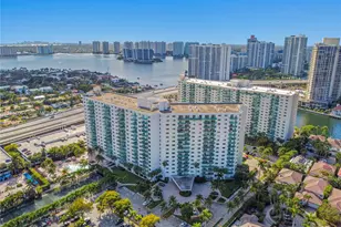 19380 Collins Ave, Sunny Isles Beach, FL 33160 - Photo 3