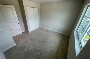 1025 NW 5th St, Florida City, FL 33034 - Photo 5