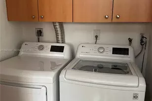 326 E 34th St, Hialeah, FL 33013 - Photo 13