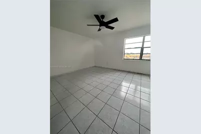 4670 W 13th Ln #405, Hialeah, FL 33012 - Photo 7