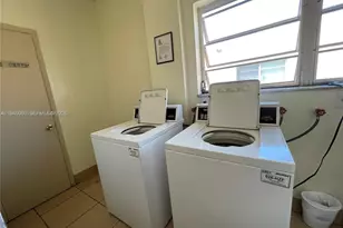 4670 W 13th Ln, Hialeah, FL 33012 - Photo 15