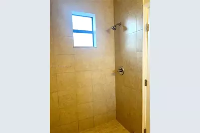 645 NW 1st St, Florida City, FL 33034 - Photo 9