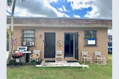 645 NW 1st St, Florida City, FL 33034 - Photo 1