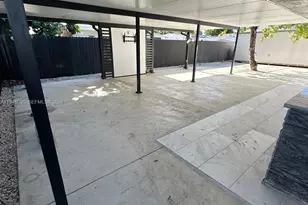 5150 E 9th Ln, Hialeah, FL 33013 - Photo 11