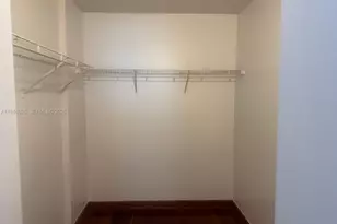 104 SW 9th St, Miami, FL 33130 - Photo 13