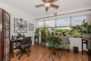 9881 NW Sunrise Lakes Blvd, Sunrise, FL 33322 - Photo 7