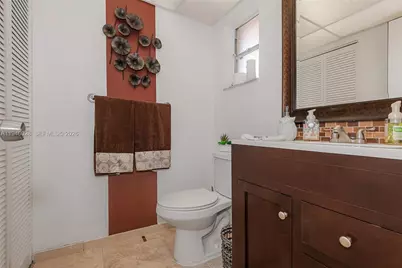 9881 NW Sunrise Lakes Blvd #106, Sunrise, FL 33322 - Photo 15