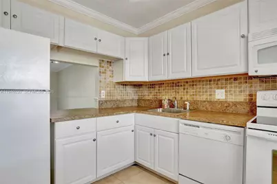 551 NW 80th Ter #203, Margate, FL 33063 - Photo 5