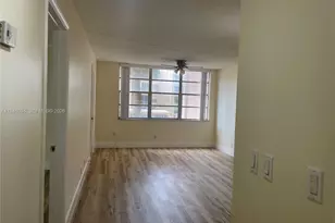 9481 Evergreen Pl, Davie, FL 33324 - Photo 13