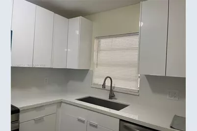 9481 Evergreen Pl #205, Davie, FL 33324 - Photo 7