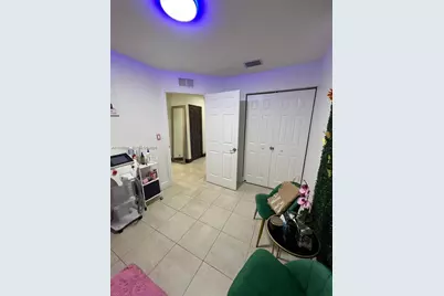 17401 SW 140th Ct, Miami, FL 33177 - Photo 9