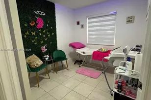 17401 SW 140th Ct, Miami, FL 33177 - Photo 9