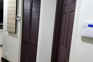 17401 SW 140th Ct, Miami, FL 33177 - Photo 5