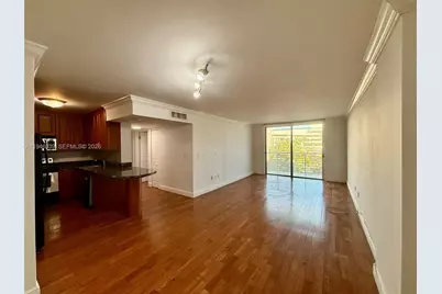 1605 Bay Rd #407, Miami Beach, FL 33139 - Photo 7