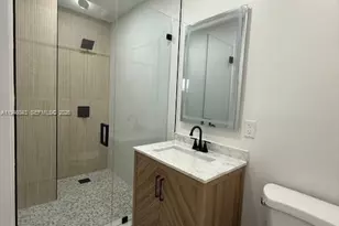 9007 SW 38th St, Miami, FL 33165 - Photo 7