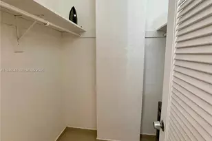 19390 Collins Ave, Sunny Isles Beach, FL 33160 - Photo 29