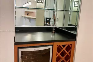 19390 Collins Ave, Sunny Isles Beach, FL 33160 - Photo 15